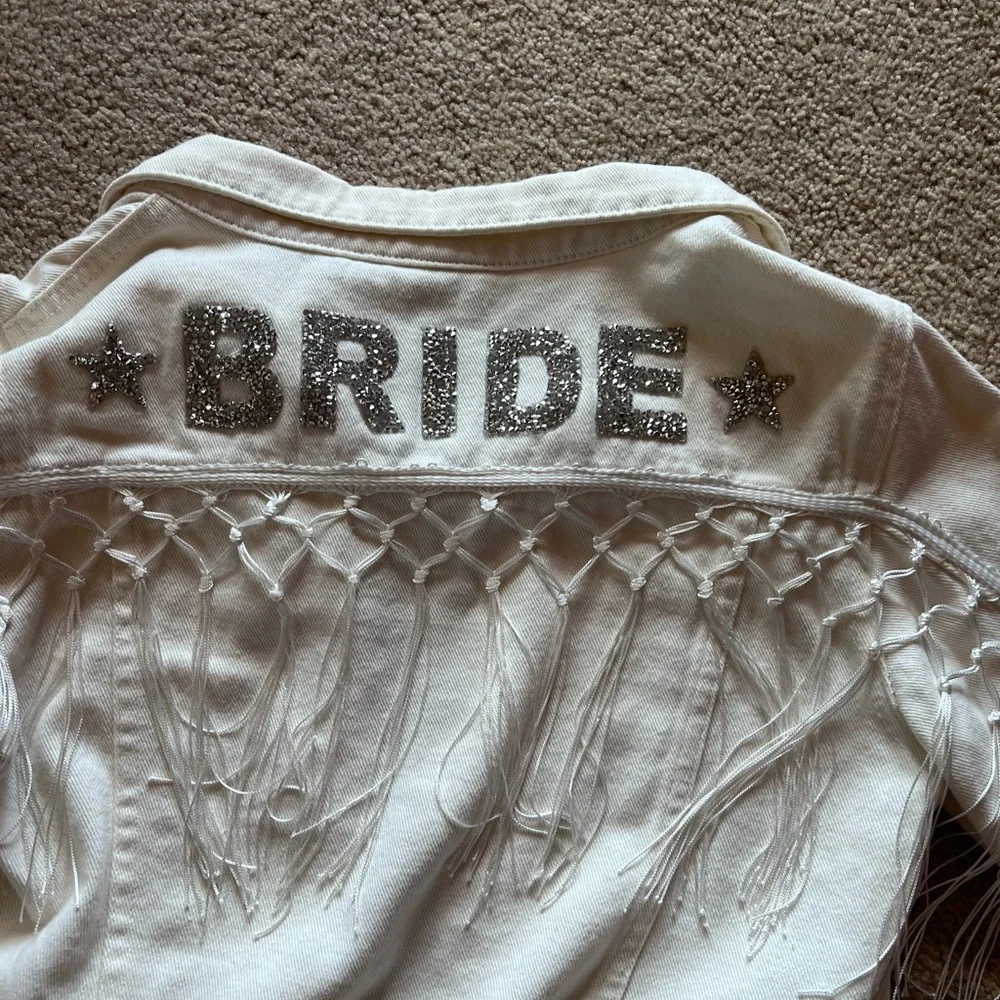 Bride Jacket - Picture 5 of 7